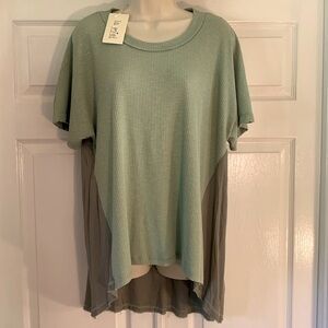 LA MIEL Ribbed Tunic Top With High Low Hem medium